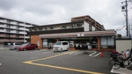 ルナファータ1(セブンイレブン伊丹大野1丁目店)