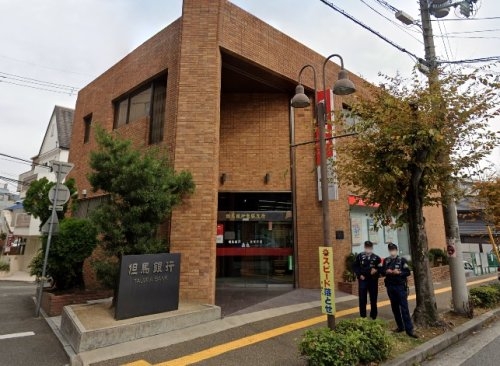 ティエラ逆瀬川(但馬銀行宝塚支店)