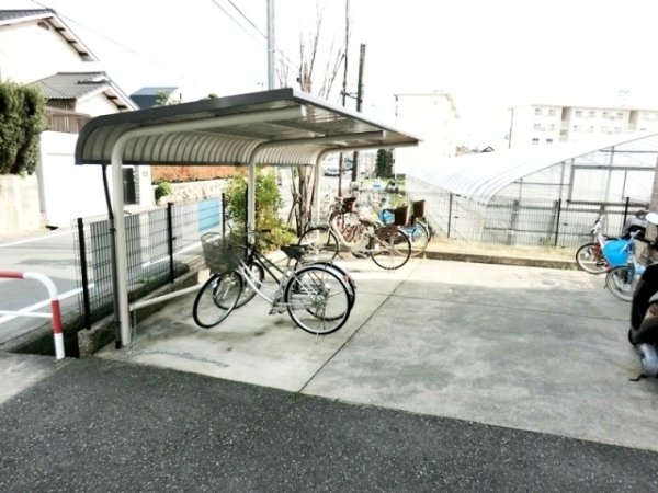 サニーコート