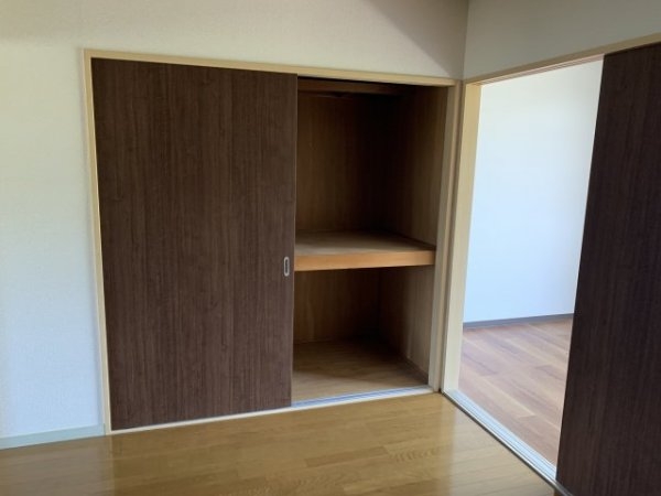 売布ハイツ