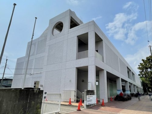 西宮市川西町のハイツ(西宮市立中央図書館)
