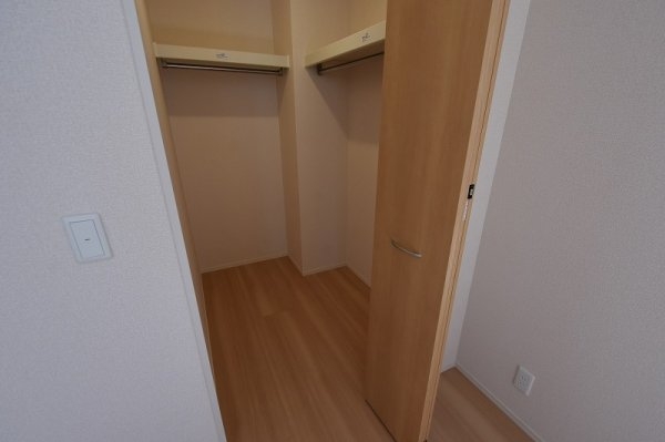 西宮市川西町のハイツ