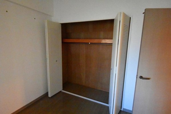 西宮市甲子園口４丁目のマンション