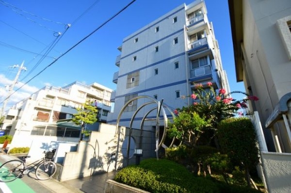 西宮市甲子園口4丁目のマンション