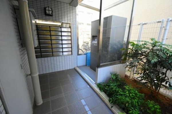西宮市甲子園口４丁目のマンション