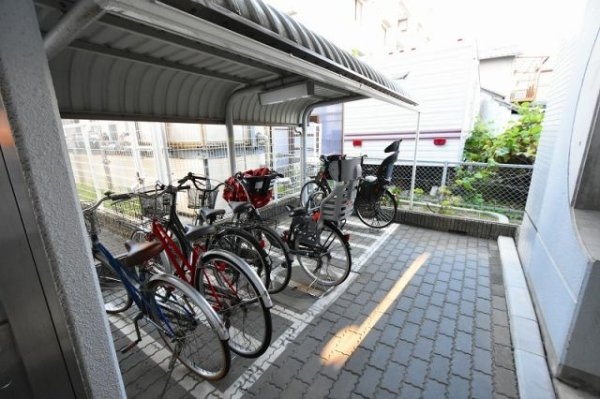 西宮市甲子園口４丁目のマンション