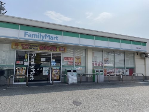 フジパレス西宮戎5番館(ファミリーマート西宮久保町店)