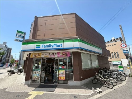 MKハイツ(ファミリーマート　昭和通4丁目店)
