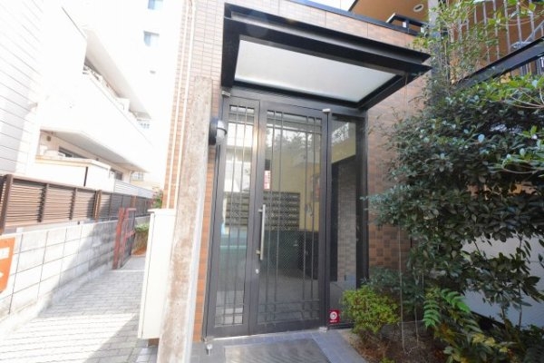 西宮市甲子園口３丁目のマンション