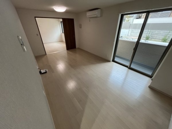 西宮市大畑町のハイツ