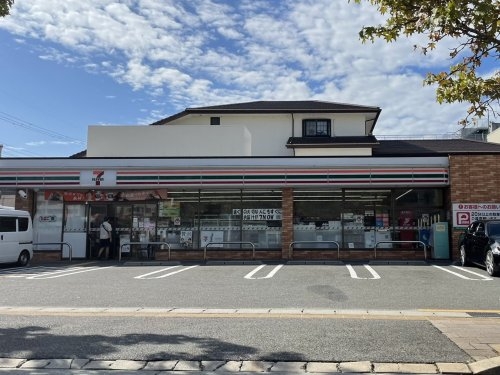 ハイム甲風園(セブンイレブン西宮高木西町店)