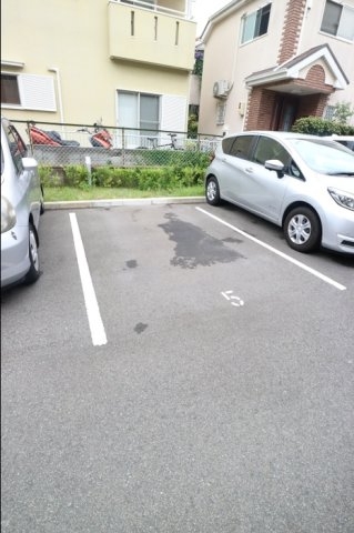 LE　LIEN　ELEVER