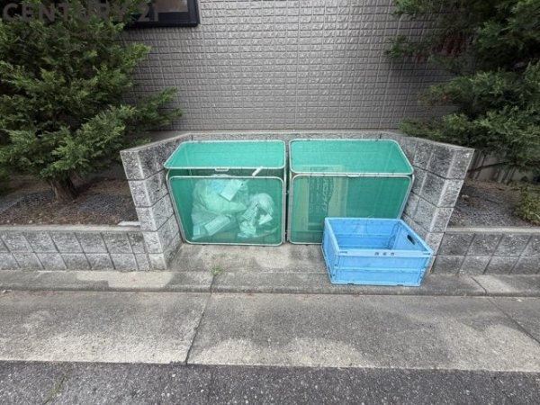 イーストハイム２