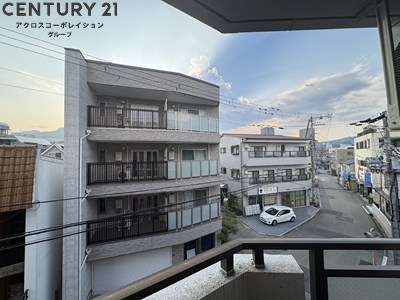 リアライズ逆瀬川