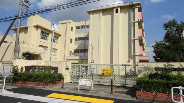 ドルミM宝塚(宝塚市立　美座小学校)