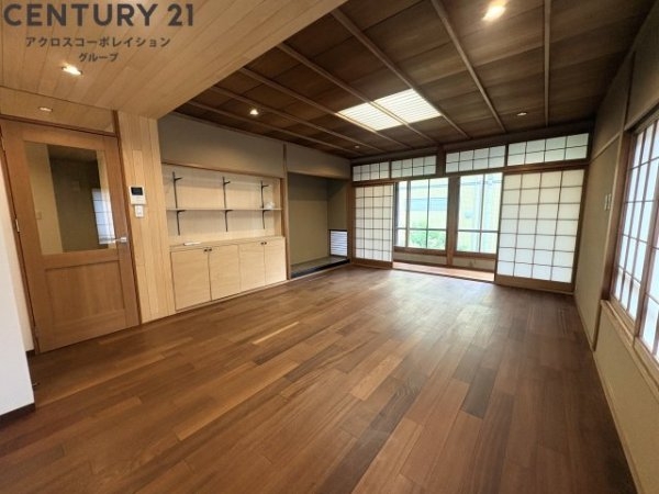 西宮市南昭和町の貸家