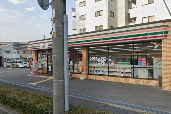 宝塚安倉（5）11号棟(セブンイレブン　宝塚安倉南３丁目店)