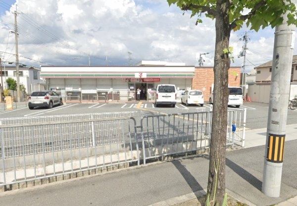 サンロード(セブンイレブン　宝塚山本丸橋２丁目店)