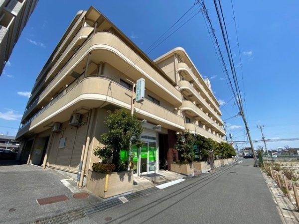 エクセル新伊丹