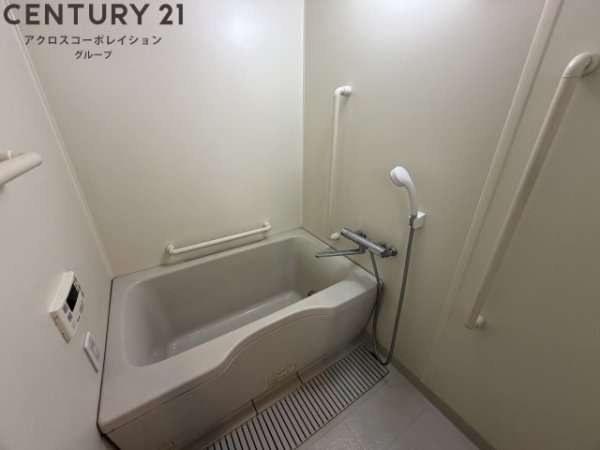 グートピア逆瀬川