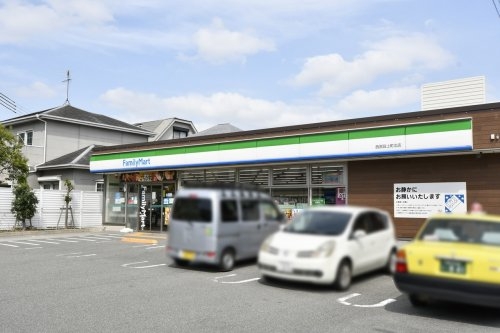 メゾン段上(ファミリーマート西宮段上町北店)