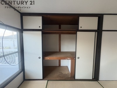 富松町4丁目貸家