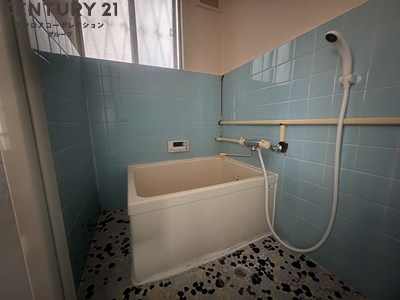 富松町4丁目貸家