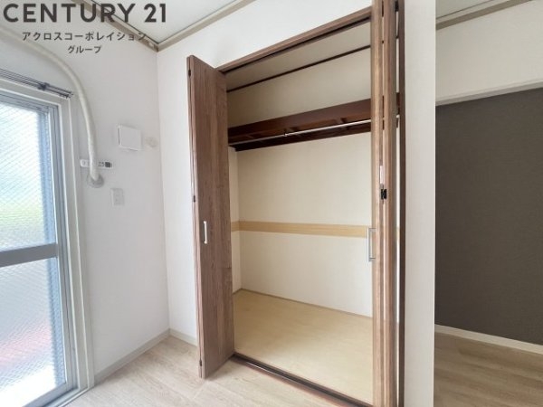 伊丹市荻野４丁目のマンション
