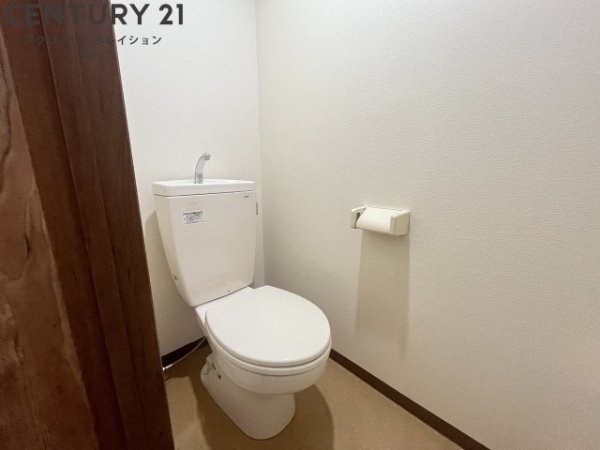 伊丹市荻野４丁目のマンション