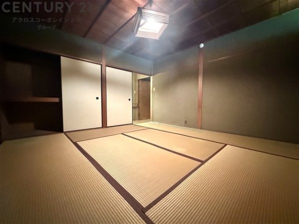宝塚市泉ガ丘戸建