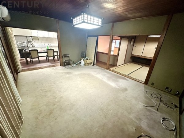 宝塚市泉ガ丘戸建
