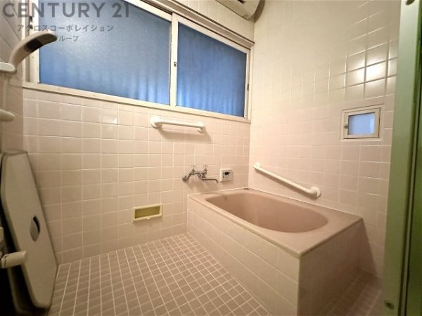 宝塚市泉ガ丘戸建