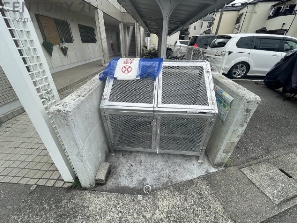 メゾンタナカ
