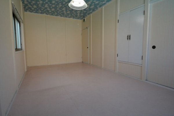 道意町センタープール前貸家