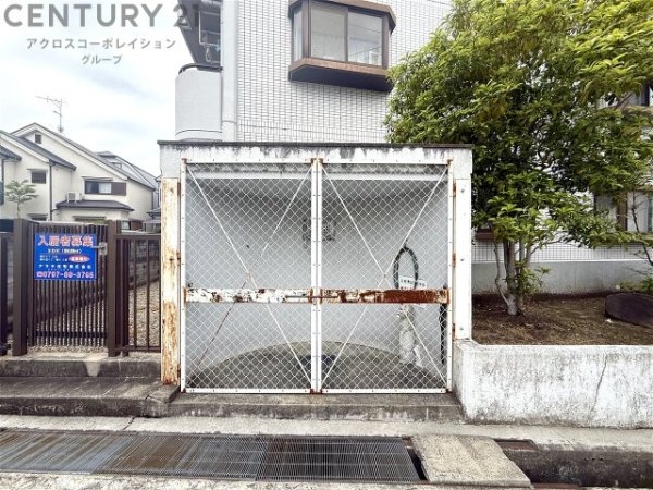 ロイヤルハイツ・Ｙ
