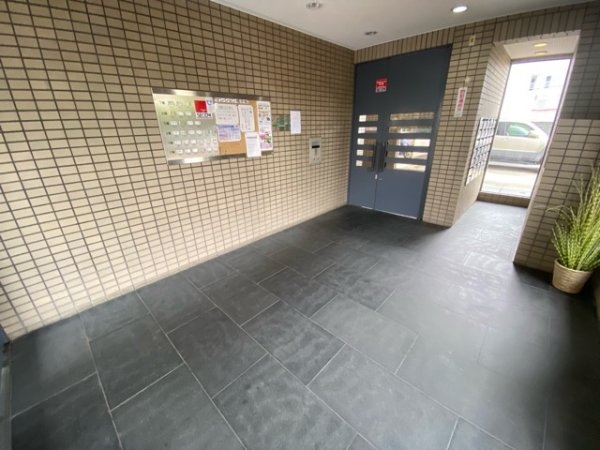 日新ビル