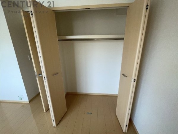 エレガンシア
