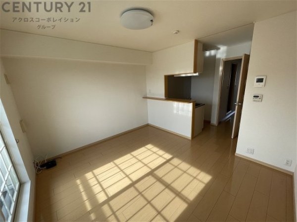エレガンシア