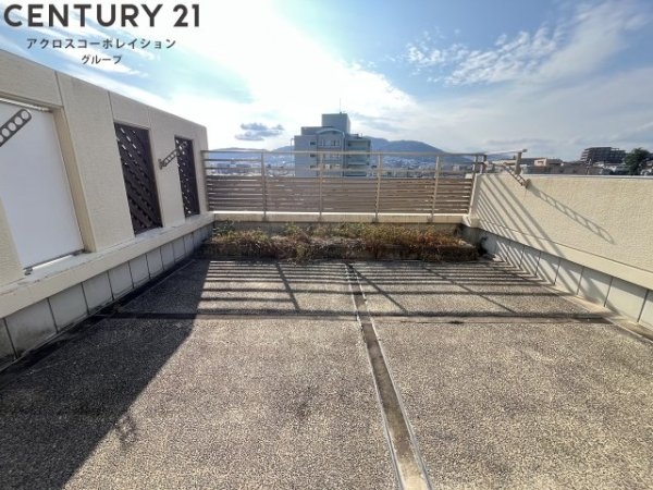 宝塚市小浜５丁目のマンション