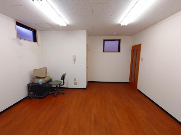 長岡京市長岡１丁目の店舗（建物一部）