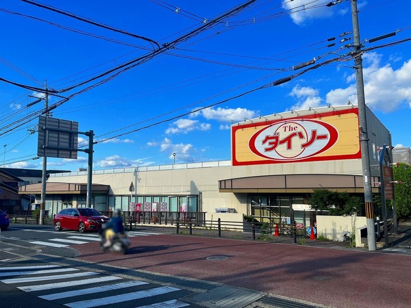 長岡京市滝ノ町2丁目の住宅付店舗(一戸建)(ダイソー向日市役所前店)