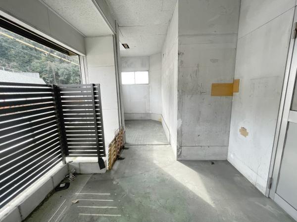 長岡京市滝ノ町２丁目の住宅付店舗（一戸建）