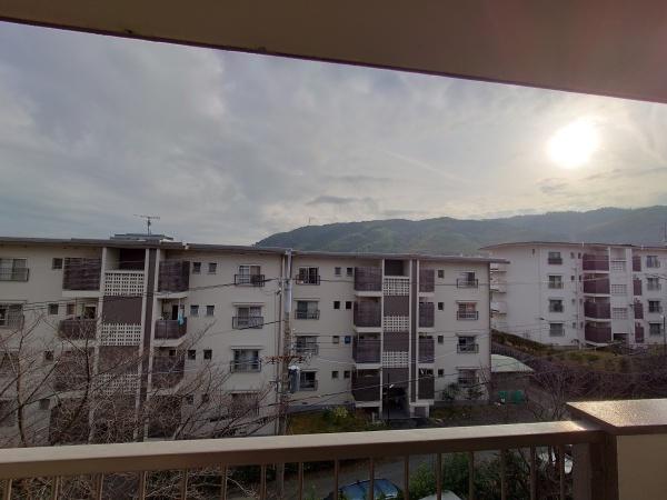 円明寺ヶ丘団地A棟