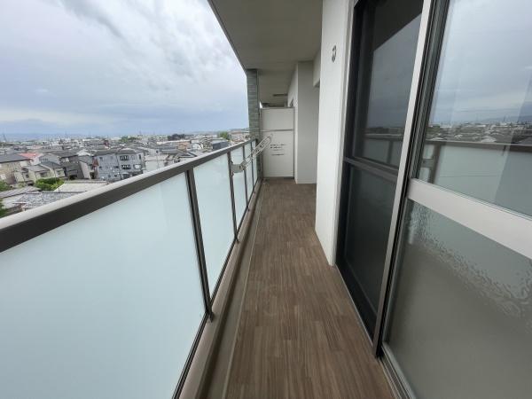 長岡京市開田４丁目のマンション
