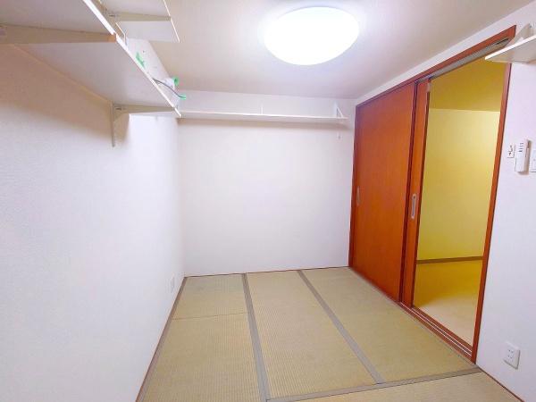 長岡京市馬場見場走りの店舗（一戸建）