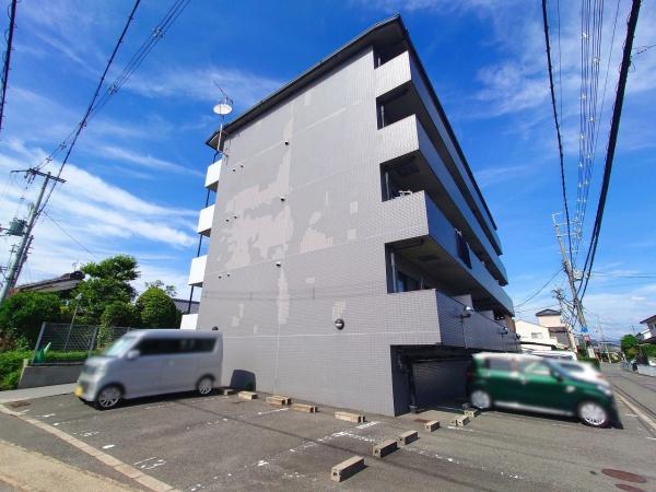 京都市伏見区羽束師菱川町のマンション