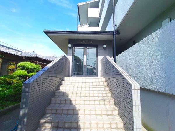 京都市伏見区羽束師菱川町のマンション