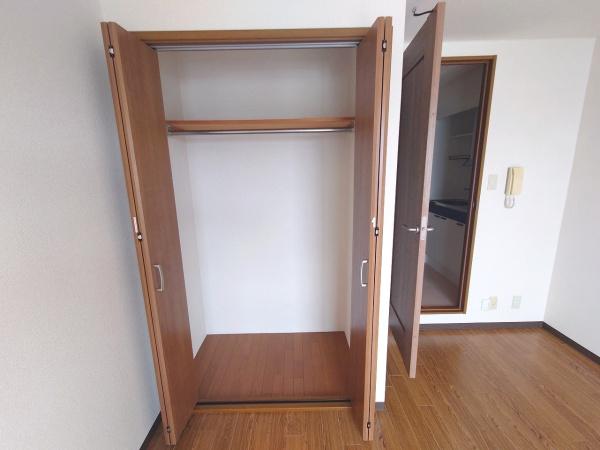 長岡京市長岡１丁目のマンション