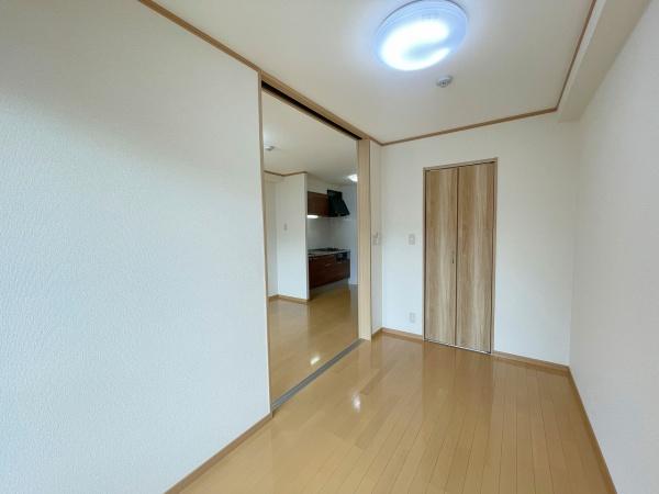 アンプルールフェール樹
