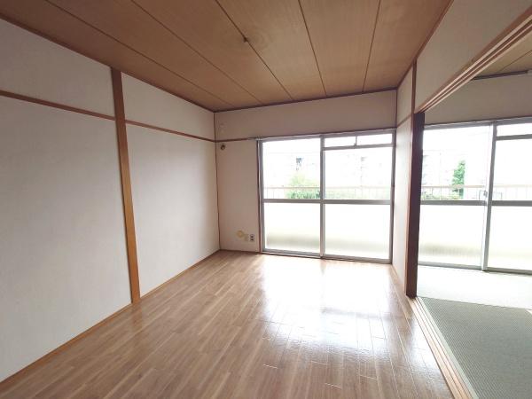 長岡京市開田４丁目のマンション